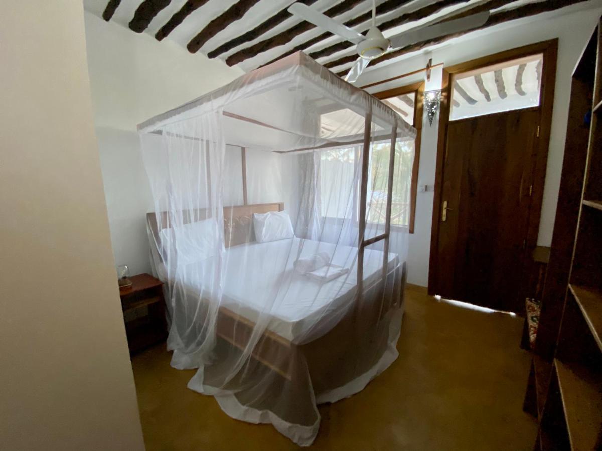 Zuzanu House Bed & Breakfast Nungwi Ngoại thất bức ảnh